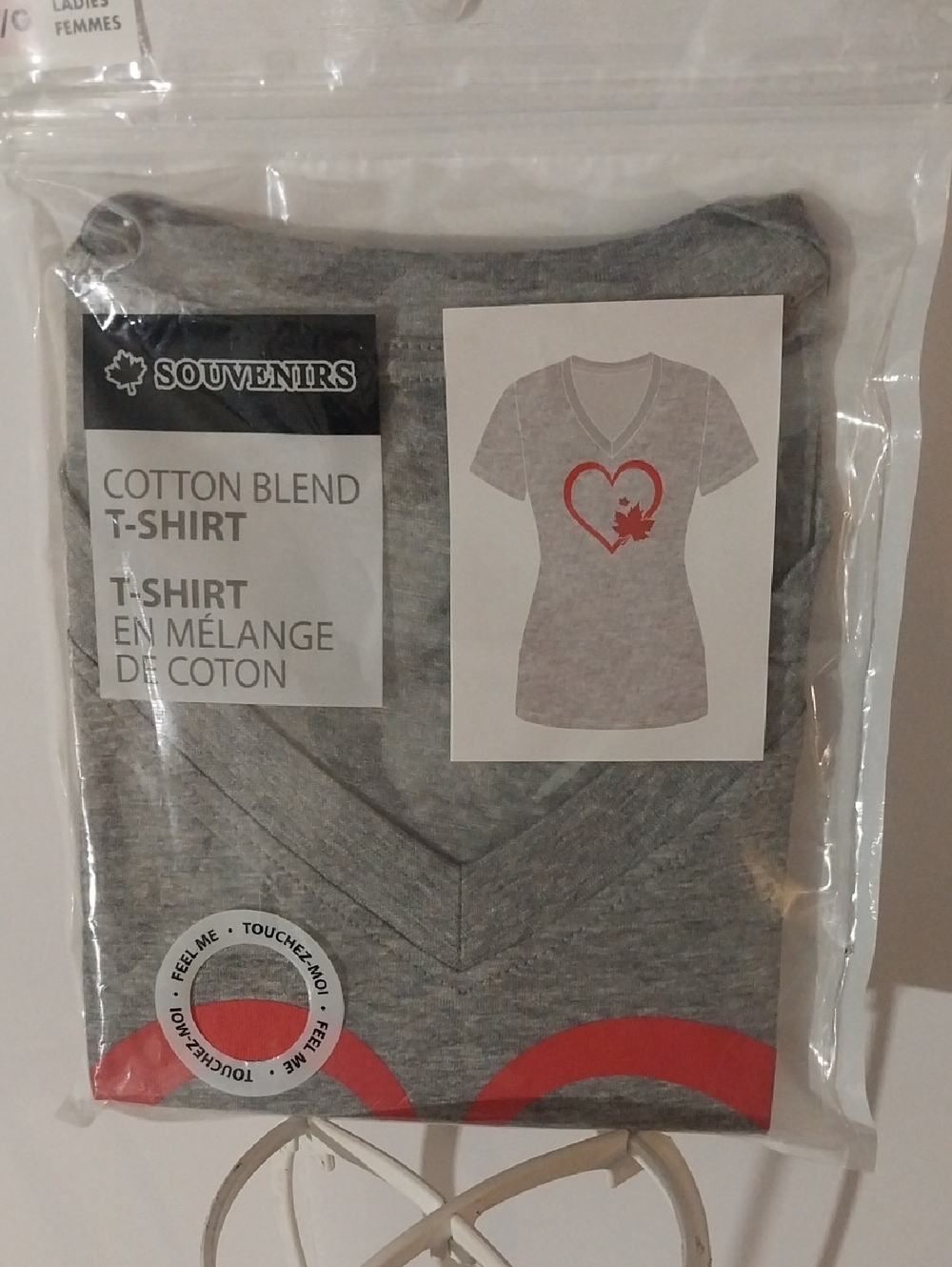 Souvenirs Grey V-Neck Tee with Red Heart Maple Graphic